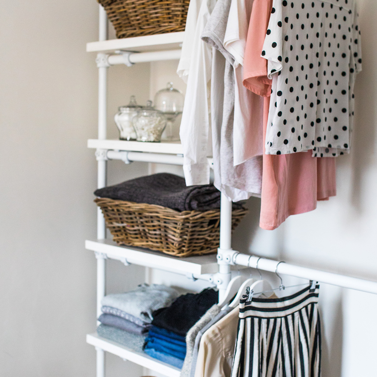 White Wash Clothes Rail with Bottom Shelf